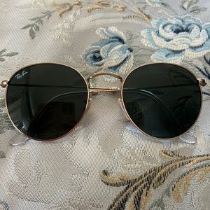 Round ray bans